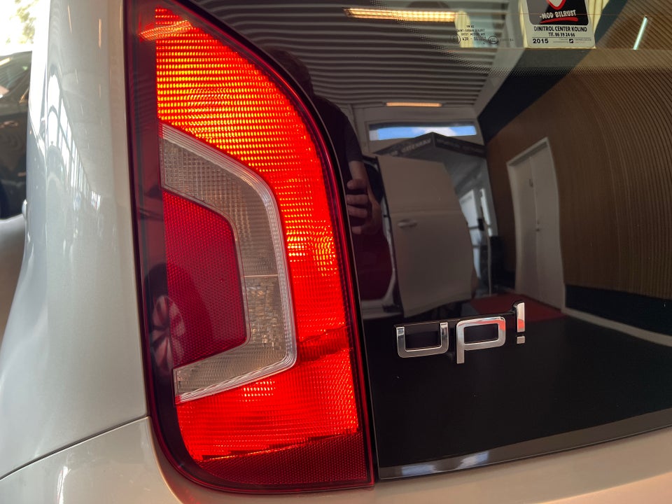 VW Up! 1,0 60 High Up! BMT 5d