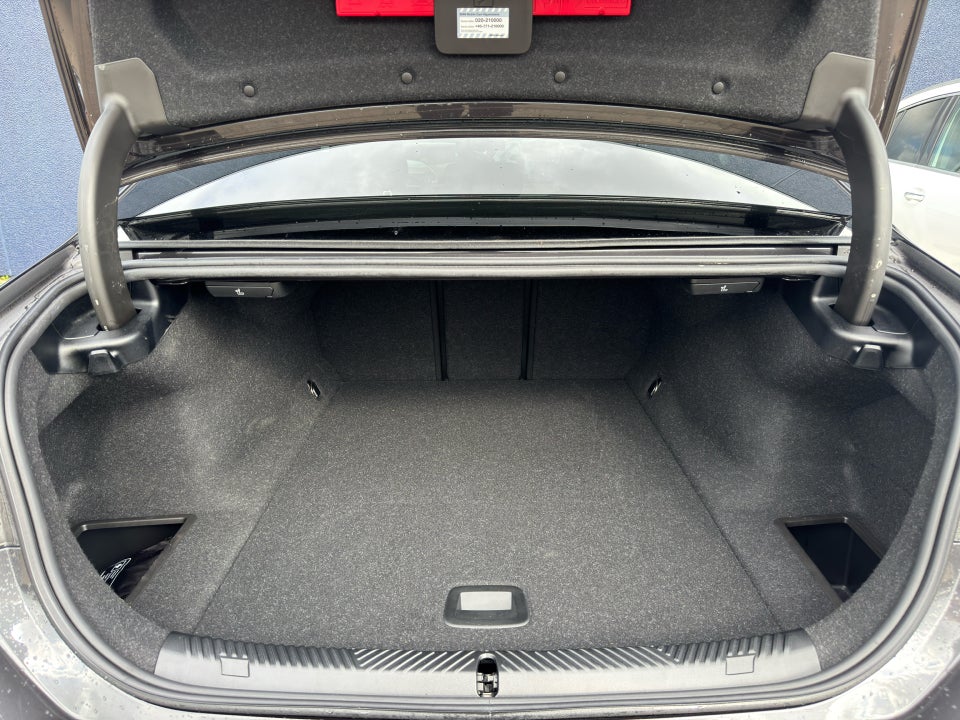 BMW i5 eDrive40 M-Sport 4d