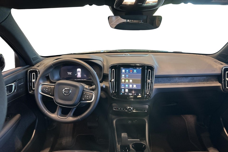 Volvo EX40 Extended Range Black Edition 5d