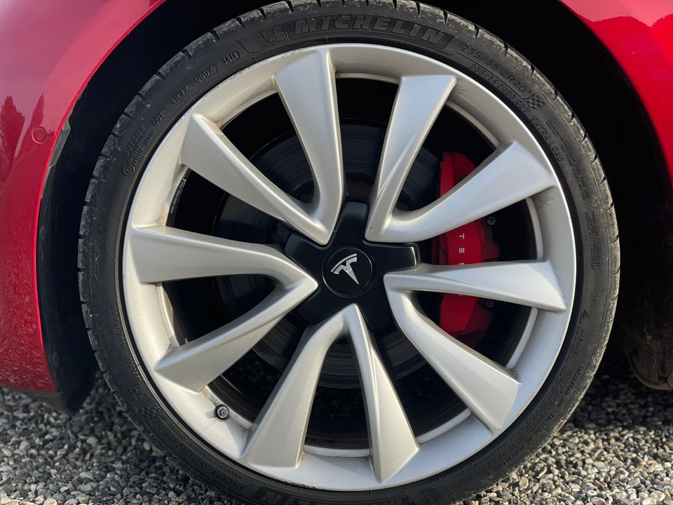 Tesla Model 3 Performance AWD 4d