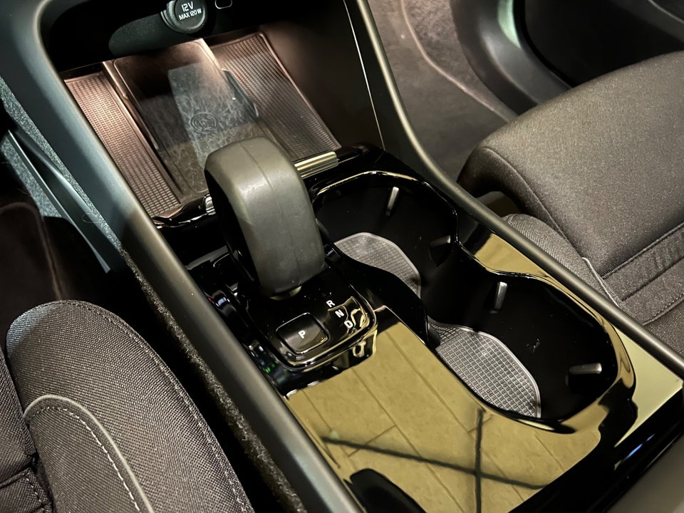 Volvo XC40 P6 ReCharge Plus 5d