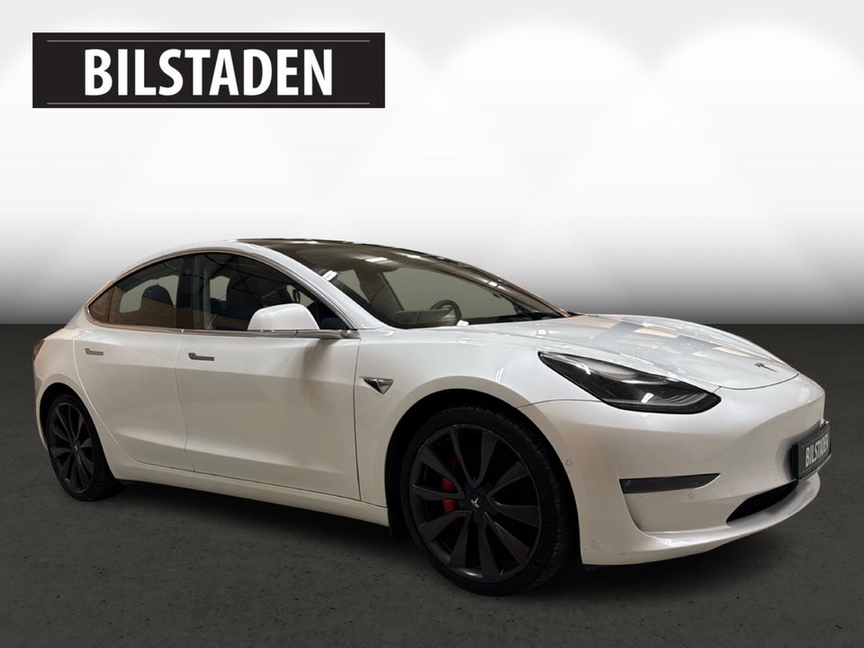 Tesla Model 3 Performance AWD 4d
