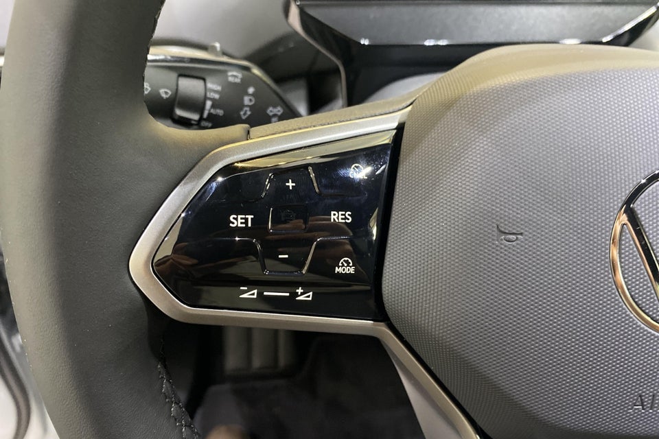 VW ID.4 77 Style+ 5d