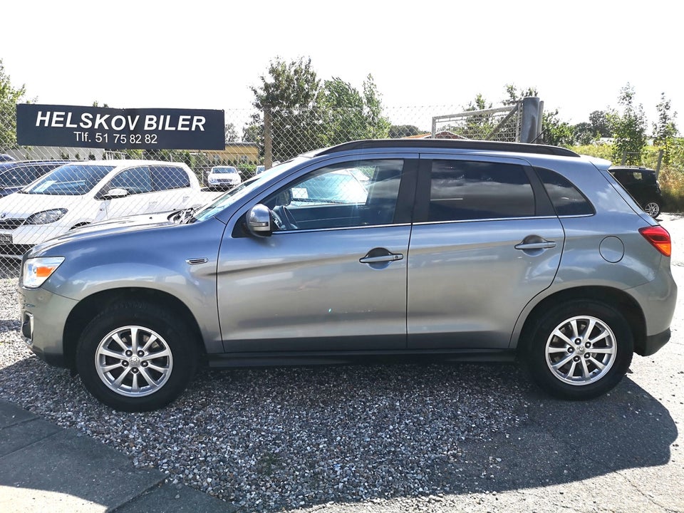 Mitsubishi ASX 1,6 Invite 5d