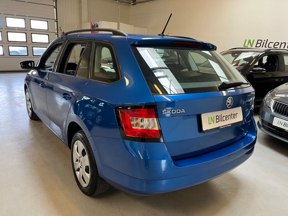 Skoda Fabia 1,0 TSi 110 Ambition Combi DSG 5d