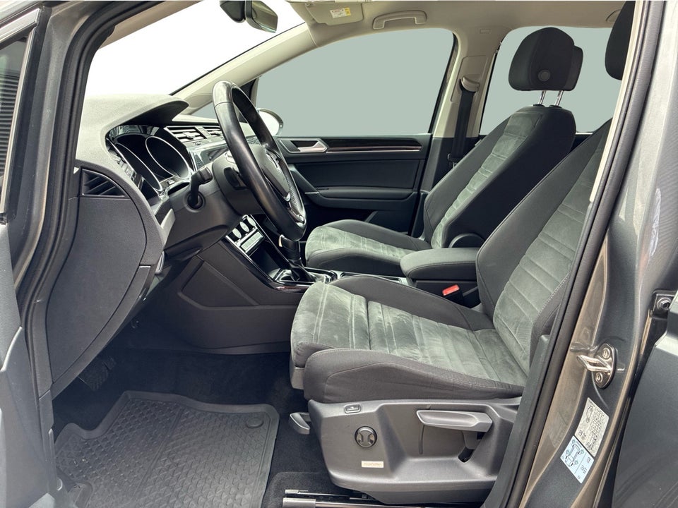 VW Touran 1,5 TSi 150 Highline DSG 7prs 5d