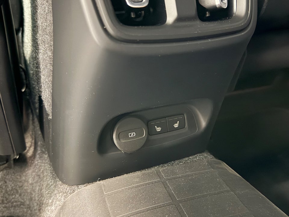 Volvo EX40 Extended Range Core 5d