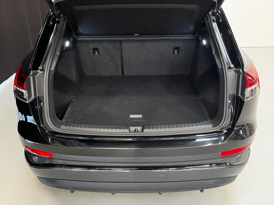 Audi Q4 e-tron 40 S-line 5d