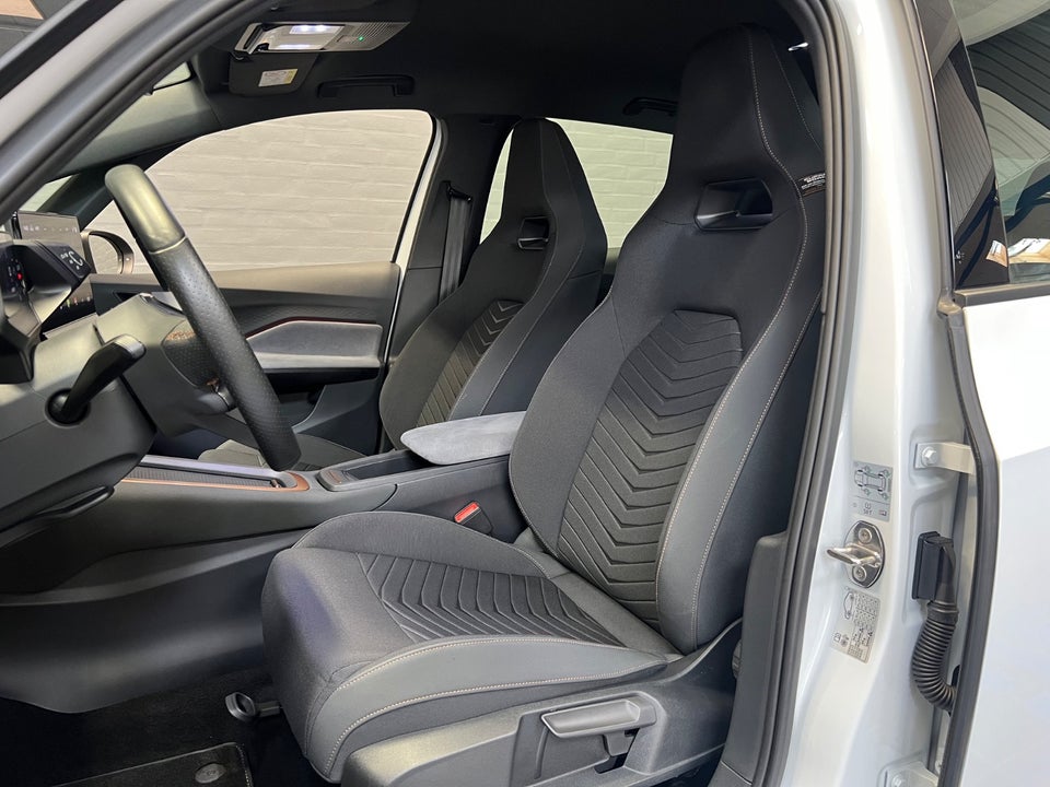 Cupra Born 58 e-Boost Business Edition 5d