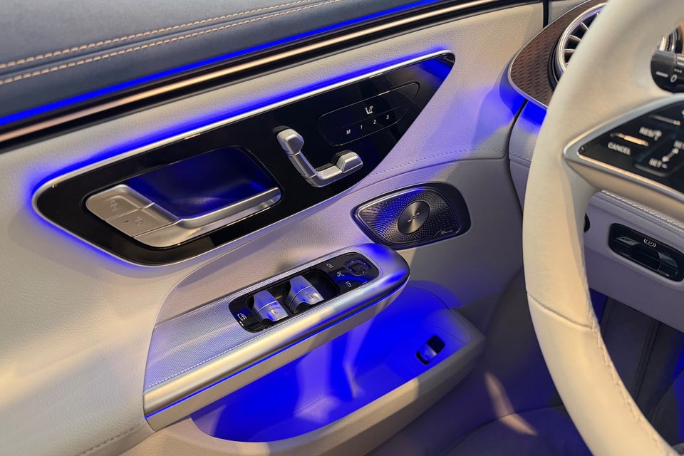 Mercedes EQE300 Avantgarde 4d