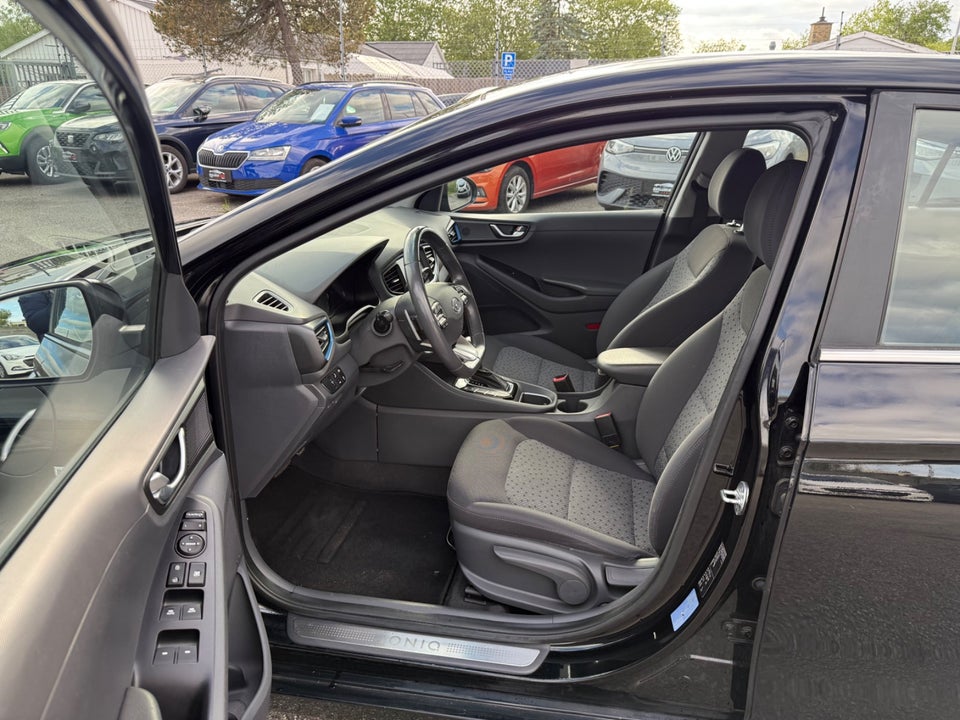 Hyundai Ioniq 1,6 PHEV Premium DCT 5d