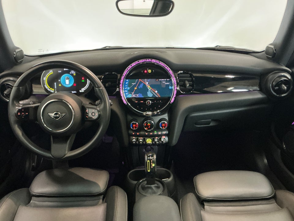 MINI Cooper SE Maximise 3d