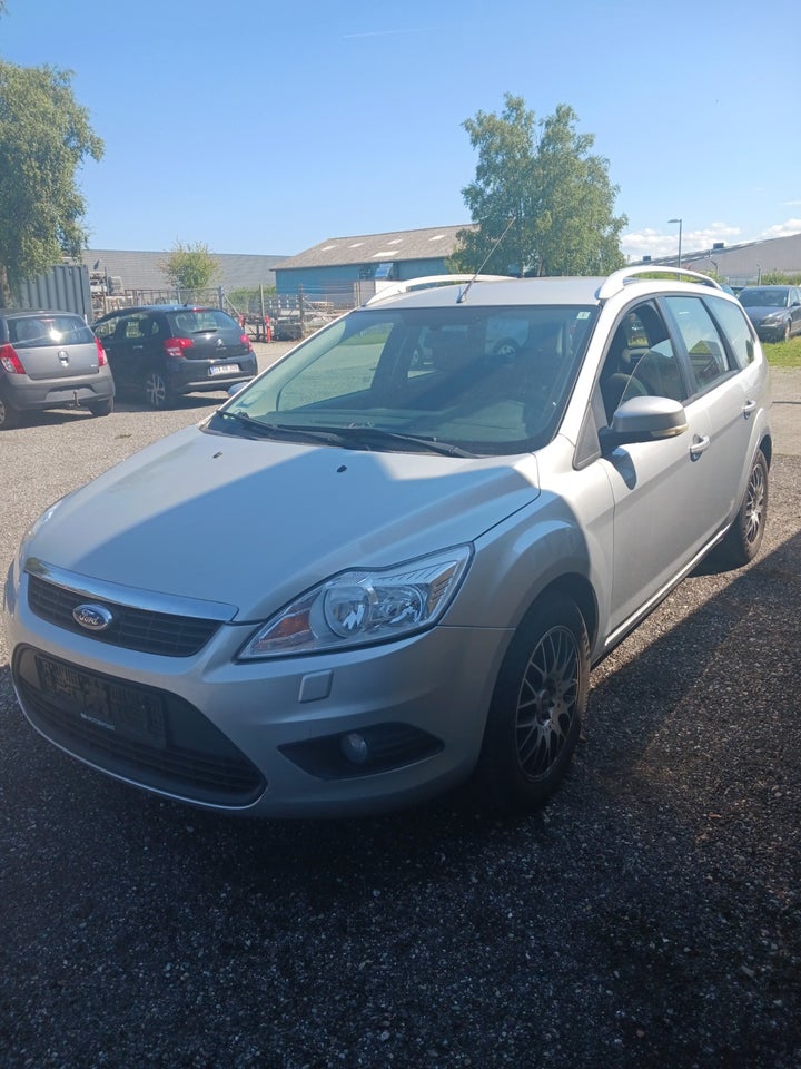 Ford Focus 1,6 TDCi 109 Trend stc. 5d