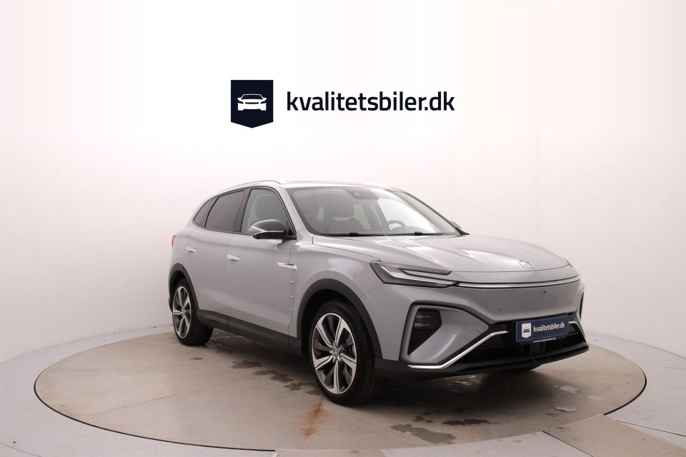 MG Marvel R Luxury 5d