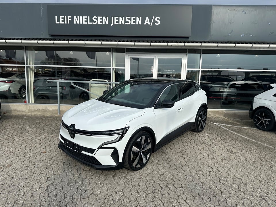 Renault Megane E-Tech 60 Techno 5d