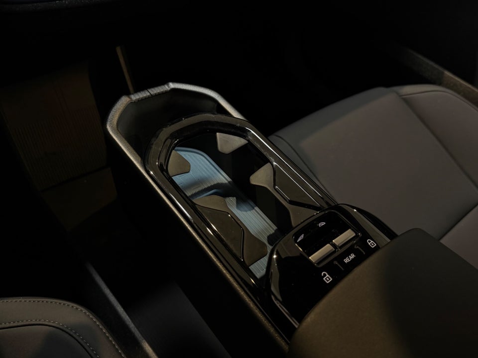 Volvo EX30 Extended Range Core 5d