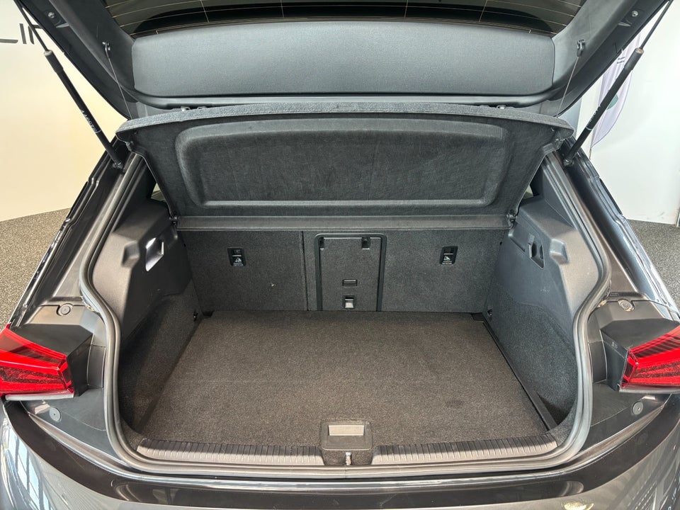 Cupra Born 58 e-Boost 5d