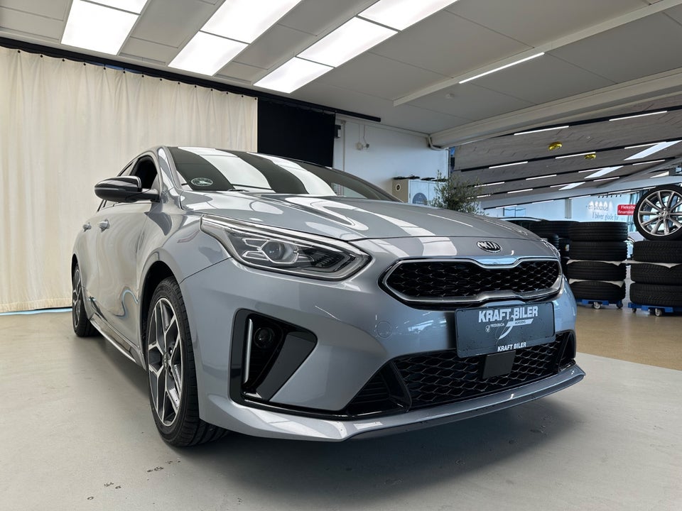 Kia ProCeed 1,6 CRDi 136 GT-Line DCT 5d