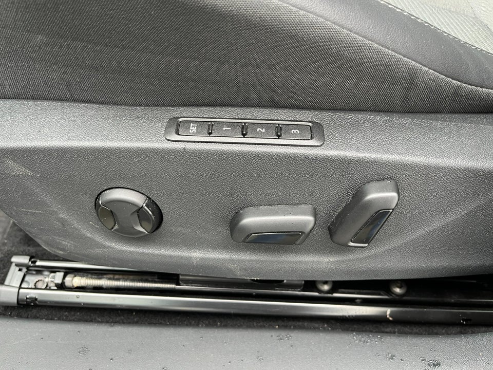 Skoda Enyaq 85 iV Premium 5d