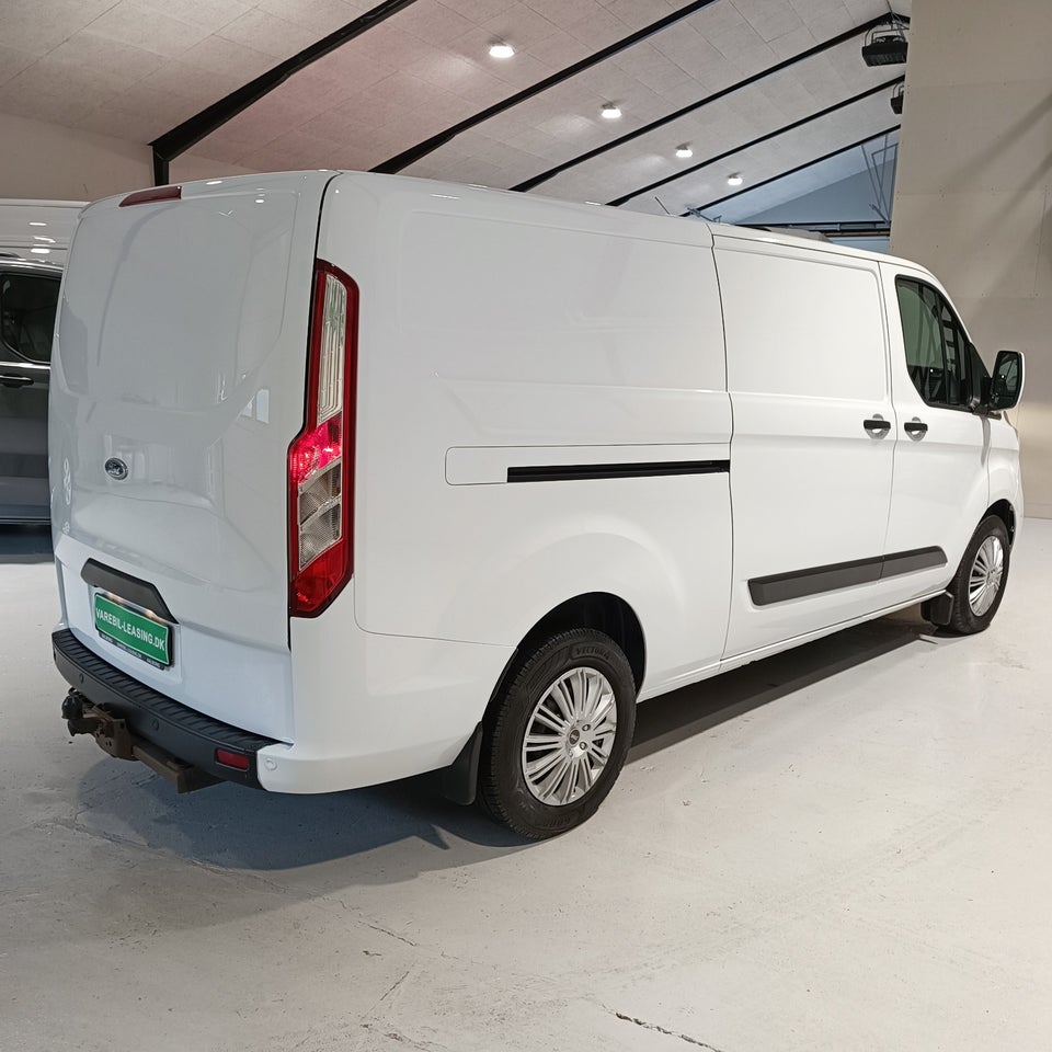 Ford Transit Custom 320 L2 2,0 TDCi 130 Trend