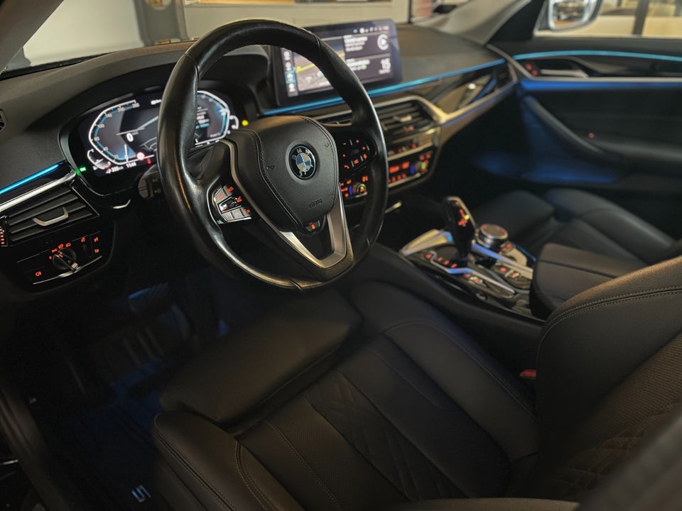 BMW 530e 2,0 Touring Sport Line xDrive aut. 5d