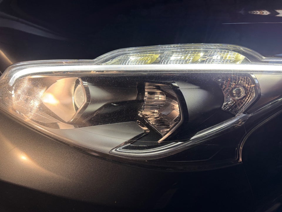 Peugeot 208 1,6 BlueHDi 100 Allure 5d