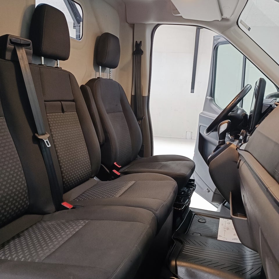 Ford Transit 350 L2 Van 2,0 TDCi 130 Trend aut. H2 FWD
