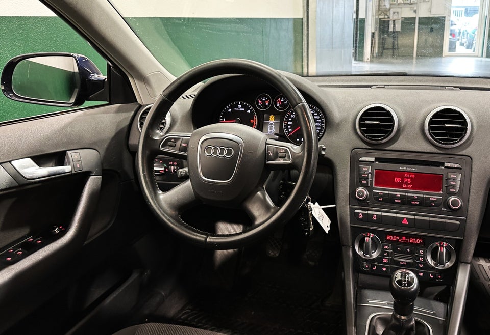 Audi A3 1,6 TDi Ambiente Sportback 5d