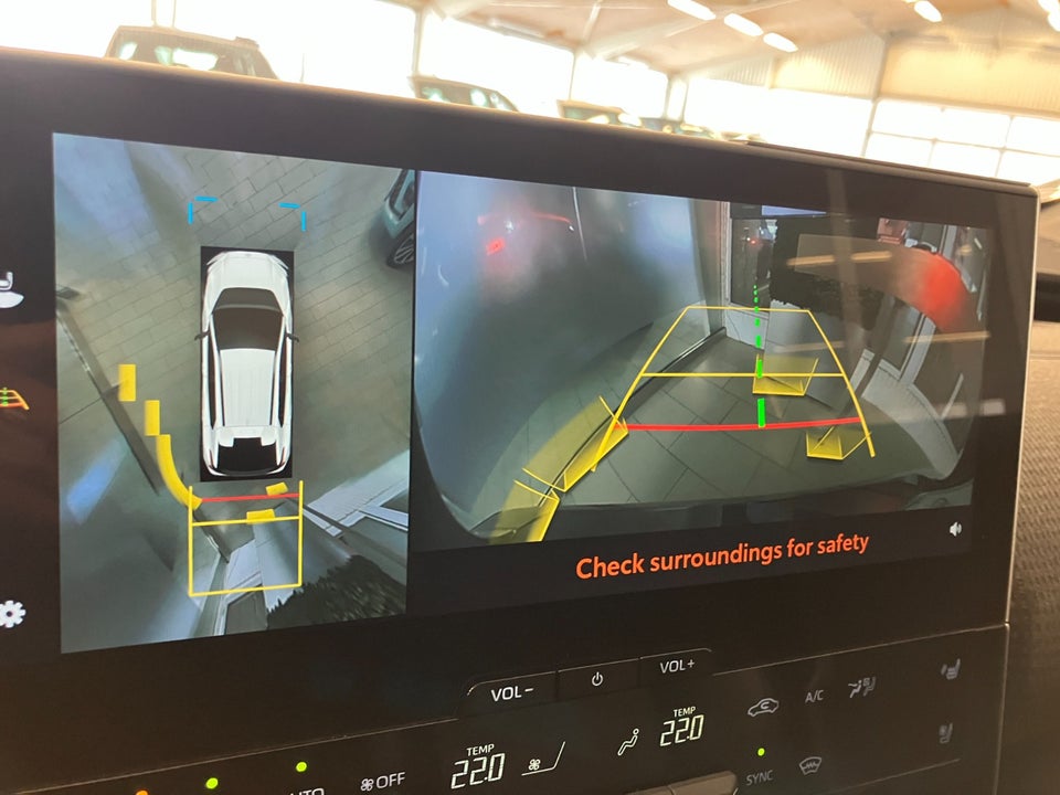 Toyota bZ4X Executive 5d