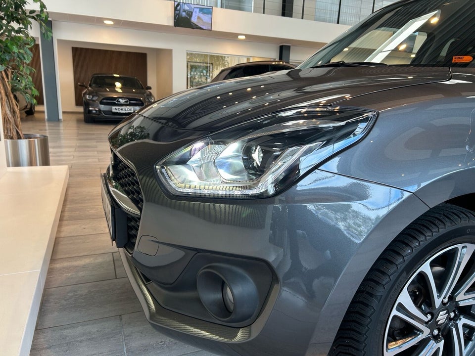 Suzuki Swift 1,2 mHybrid Exclusive CVT 5d