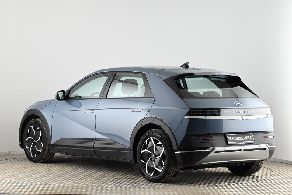 Hyundai Ioniq 5 77 Essential 5d