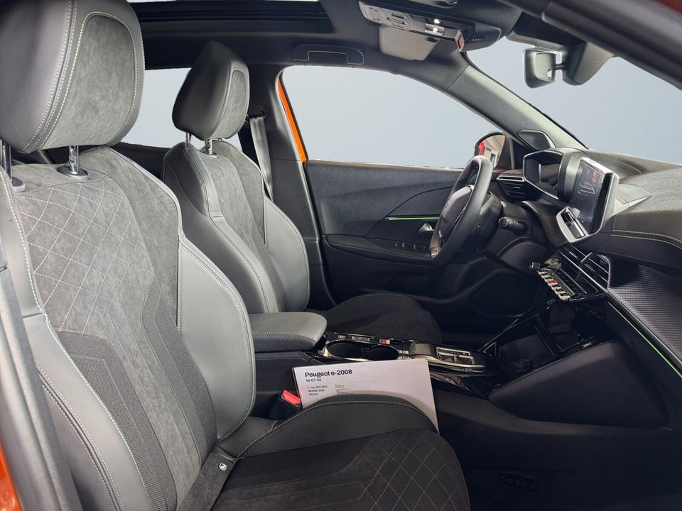 Peugeot e-2008 50 GT 5d