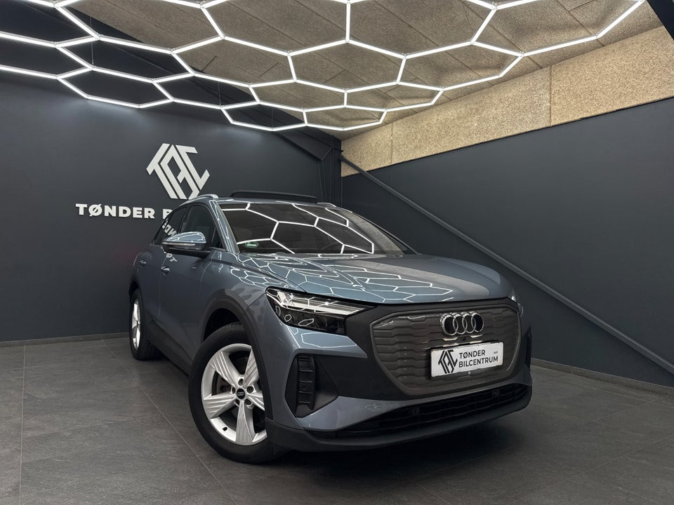 Audi Q4 e-tron 45 Advance quattro 5d