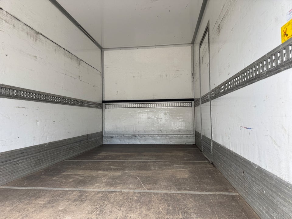 Iveco Daily 2,3 35S14 Alukasse m/lift AG8 2d