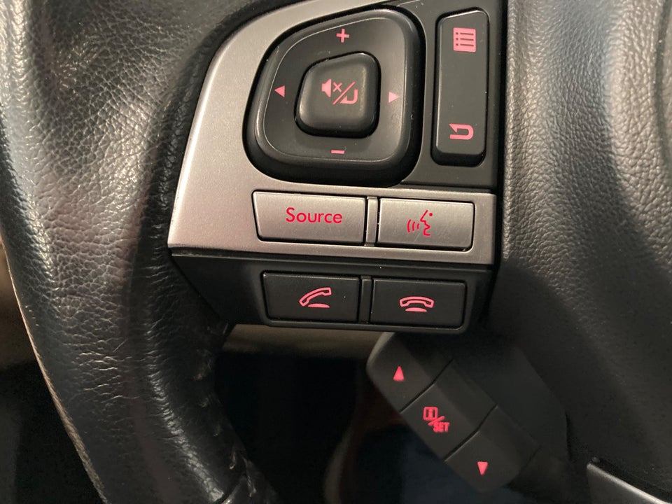 Subaru Outback 2,0 D Summit CVT AWD 5d