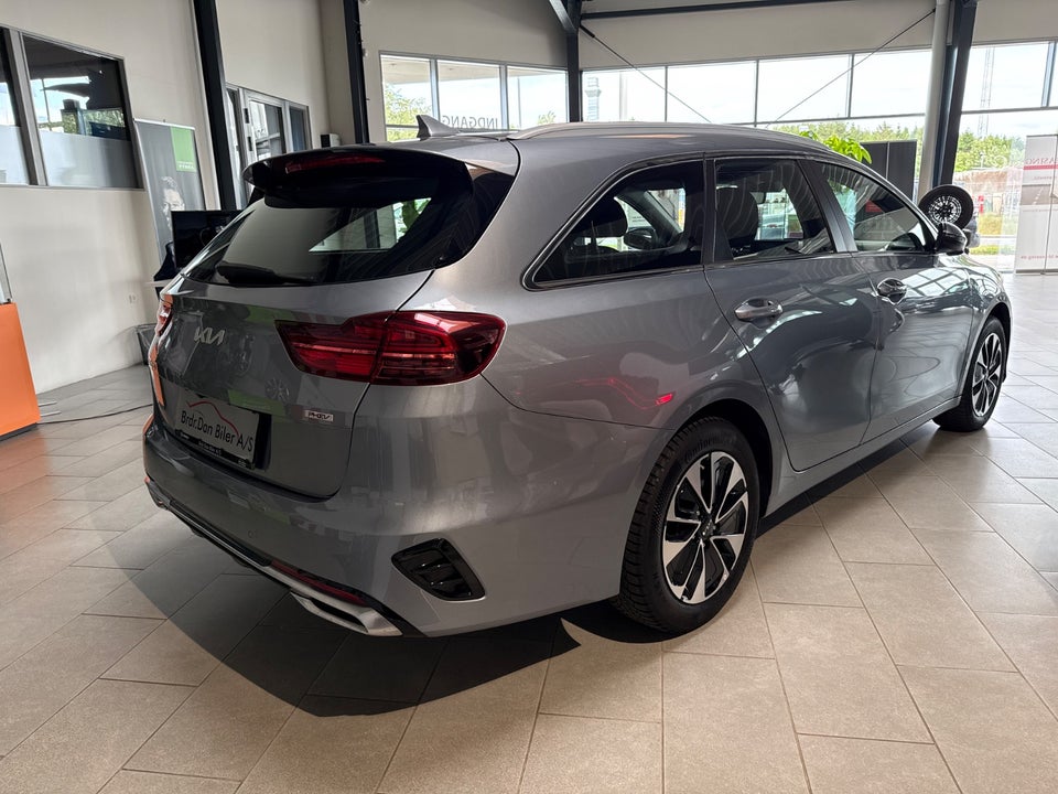Kia Ceed 1,6 PHEV Prestige SW DCT 5d