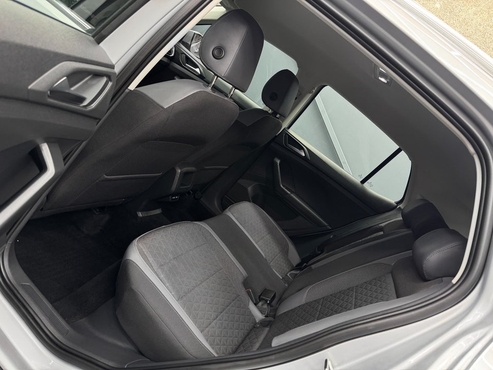 VW T-Cross 1,0 TSi 115 Life DSG 5d