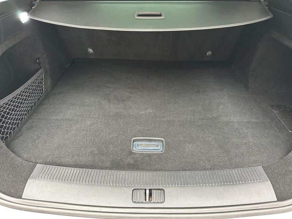 MG Marvel R Luxury 5d