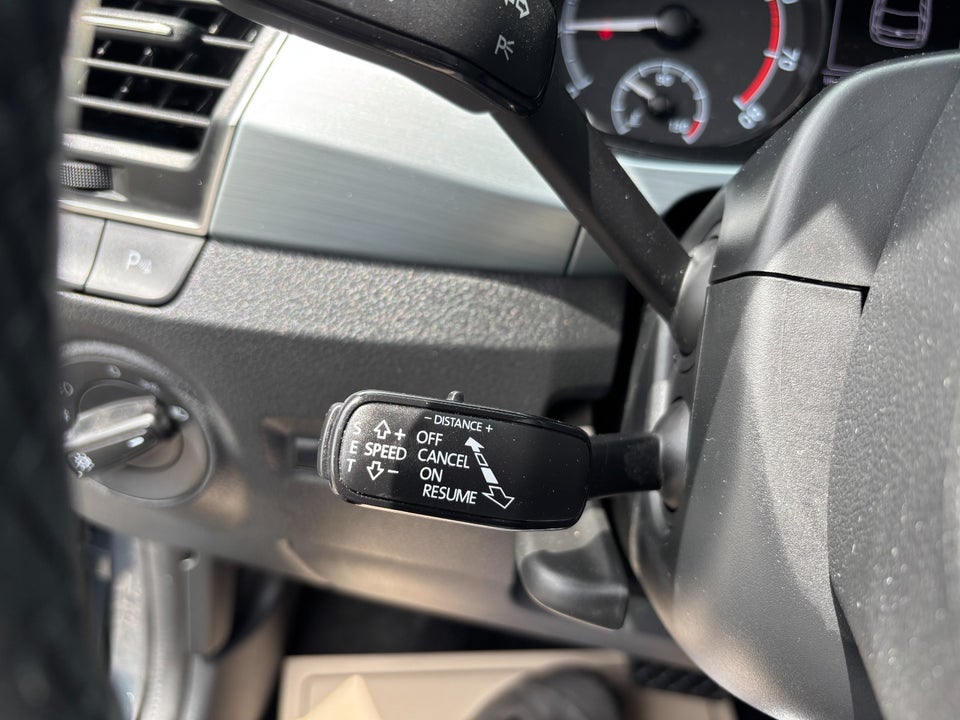 Skoda Fabia 1,0 TSi 110 Ambition Combi DSG 5d