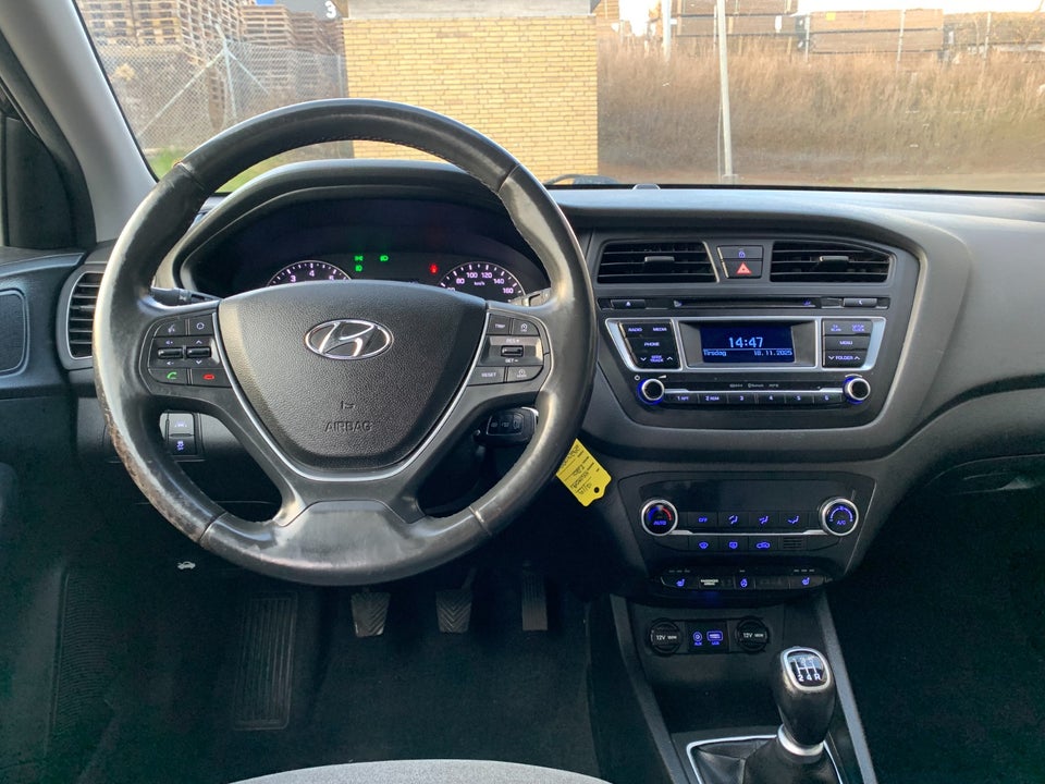 Hyundai i20 1,25 Sport 5d