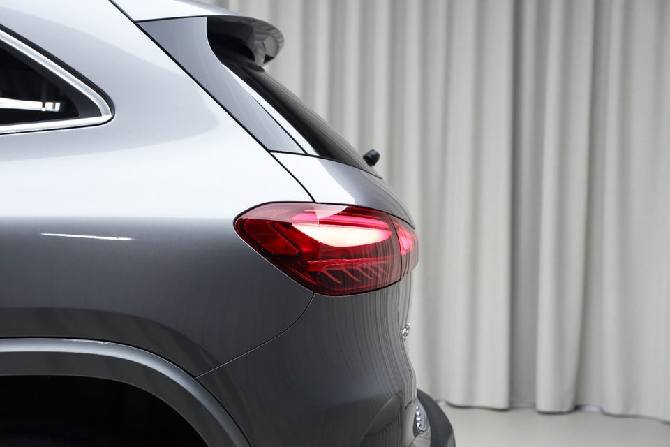 Mercedes EQA350 AMG Advance 4Matic 5d