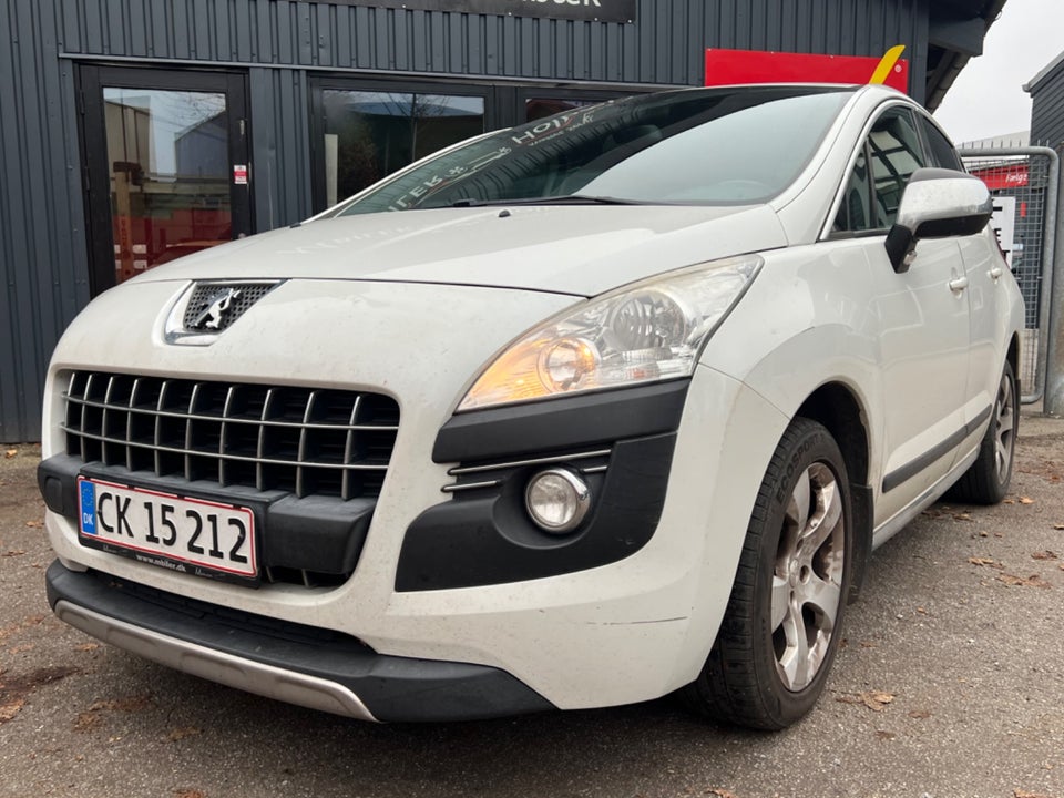 Peugeot 3008 1,6 HDi 112 Premium+ 5d