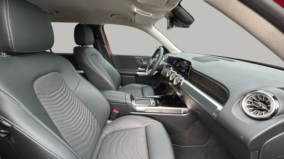 Mercedes EQB300 Progressive Advance Plus 4Matic 5d