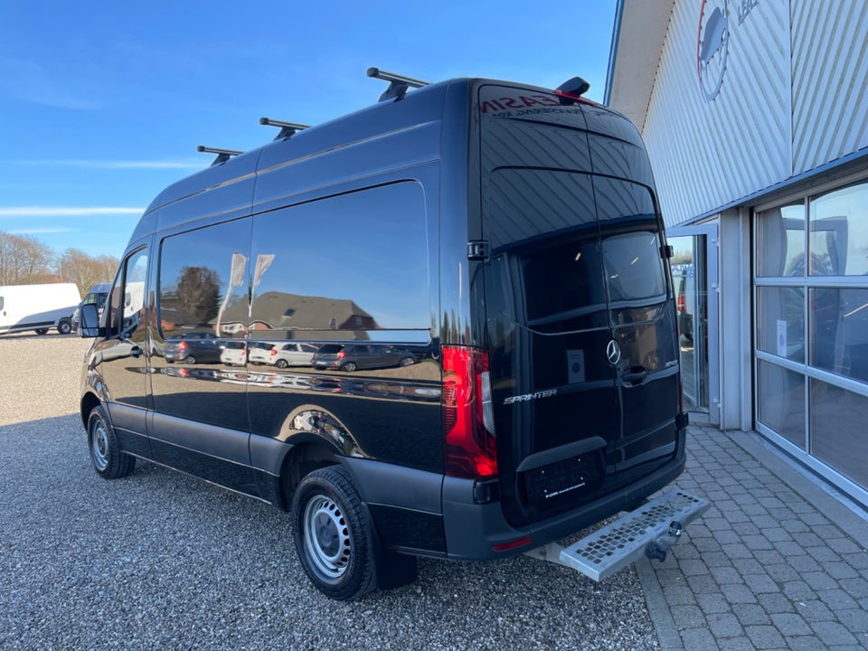 Mercedes Sprinter 317 2,0 CDi A2 Kassevogn aut. RWD