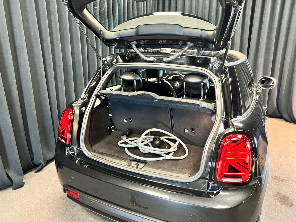 MINI Cooper SE Edition Premium Plus 3d