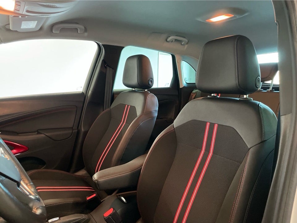 Opel Crossland 1,2 T 110 GS 5d