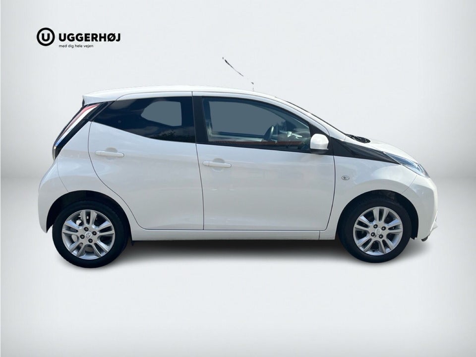 Toyota Aygo 1,0 VVT-i x-cellence 5d