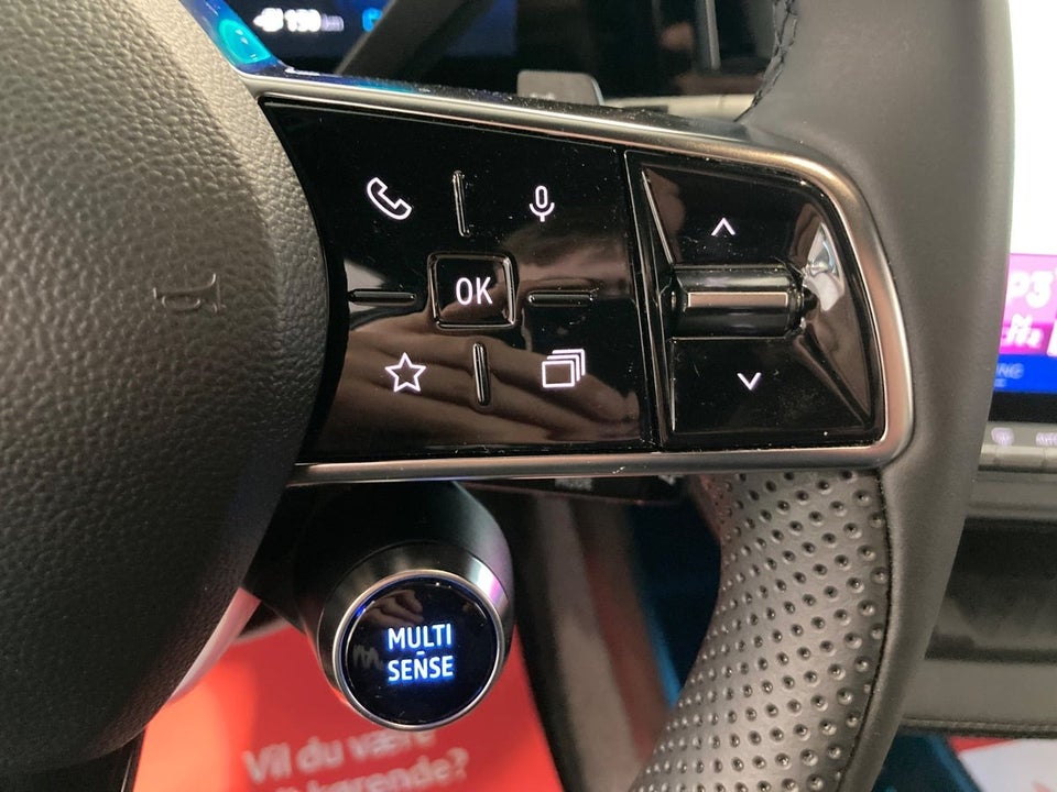 Renault Megane E-Tech 60 Techno 5d