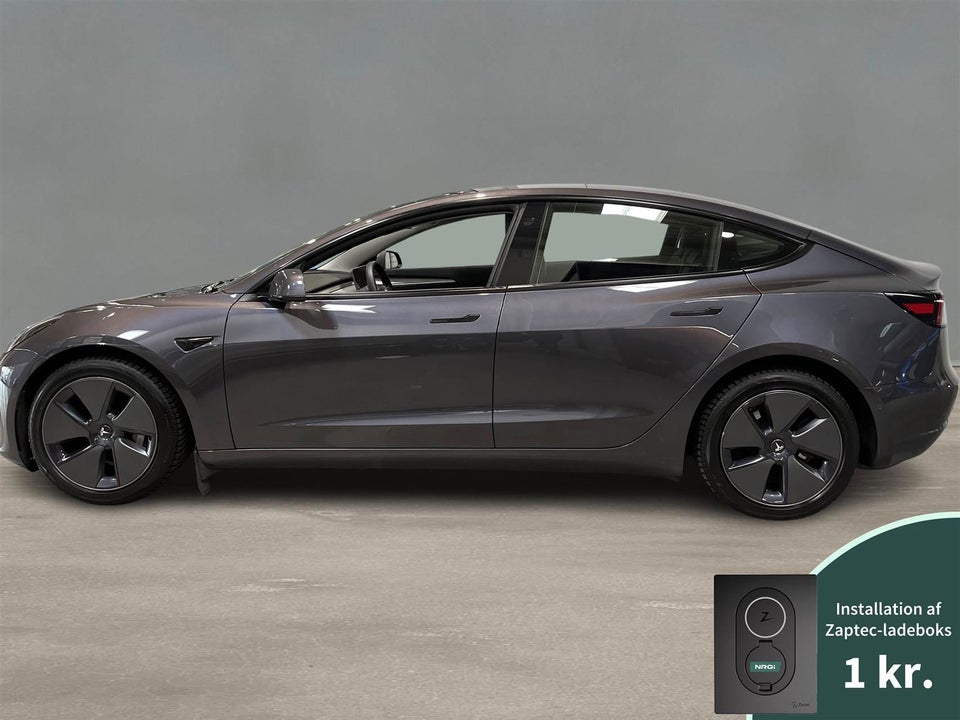 Tesla Model 3 RWD 4d