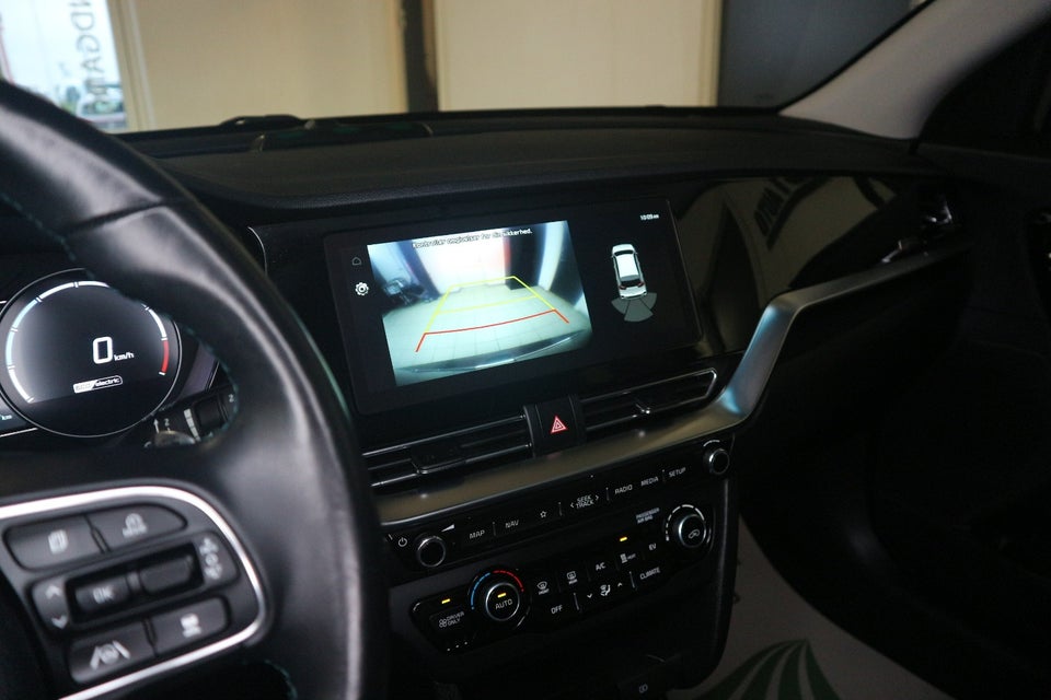 Kia e-Niro 64 Advance 5d